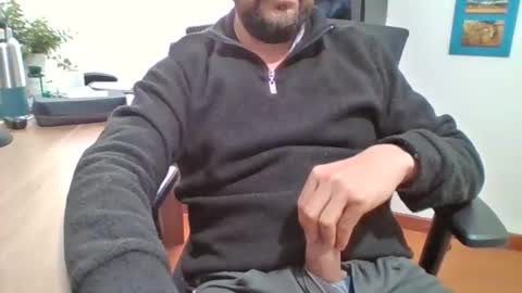 Hard cock dude online show from 02.11.26