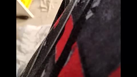 Snapshot of hardandhorny422 chatting on 10.31.25 hardandhorny422 online show from 10.31.25