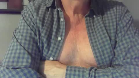 hardchicagoforzya online show from 10.31.25