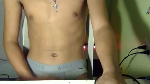 Snapshot of hardcockalex19 chatting on 10.30.25 Alex and luna online show from 10.30.25