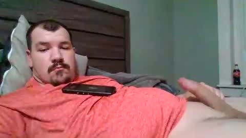 Snapshot of hardcockoncam22 chatting on 01.27.25 cervixpainter25 online show from 01.27.25