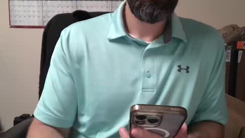 Snapshot of hardcoremike35 chatting on 10.04.25 HcoreMike online show from 10.04.25