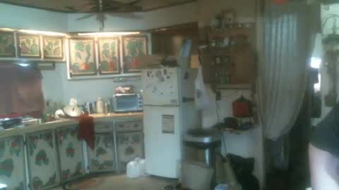 Snapshot of hardinhand44 chatting on 01.25.25 john nobles online show from 01.25.25