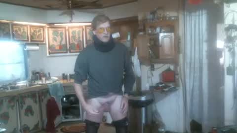 Snapshot of hardinhand44 chatting on 02.14.25 john nobles online show from 02.14.25