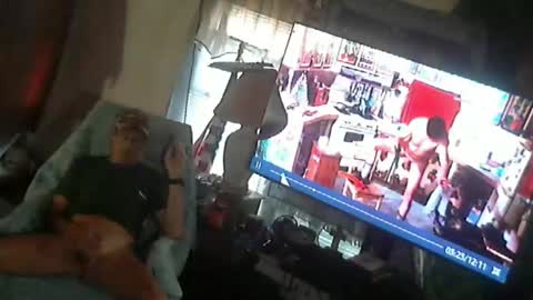 Snapshot of hardinhand44 chatting on 10.19.25 john nobles online show from 10.19.25