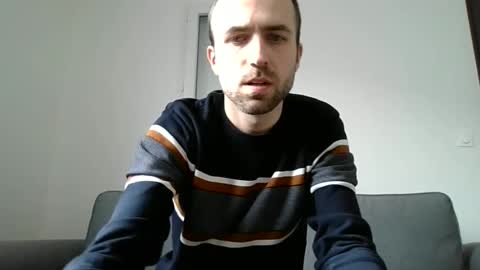 Mika online show from 03.08.25