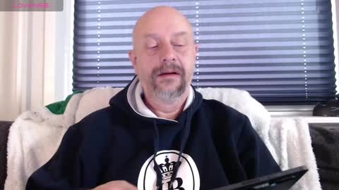 MrLazy online show from 12.04.24