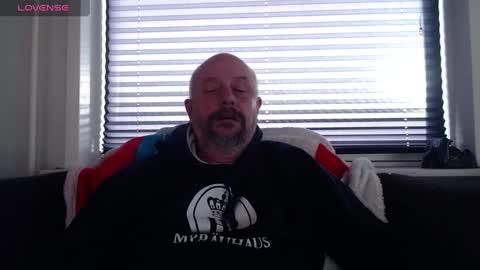 MrLazy online show from 12.23.24