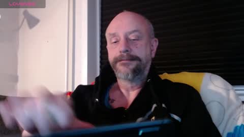 MrLazy online show from 12.31.24
