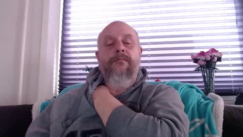 MrLazy online show from 02.16.26