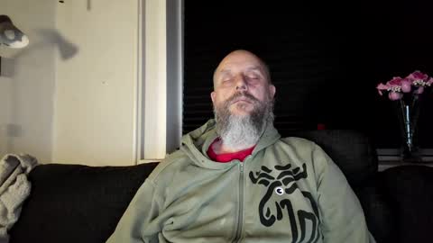 Snapshot of hardmrlazy chatting on 05.21.26 MrLazy online show from 05.21.26