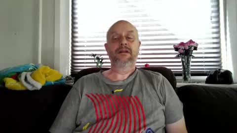 Snapshot of hardmrlazy chatting on 05.29.26 MrLazy online show from 05.29.26