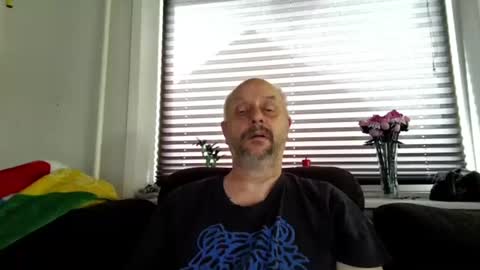 Snapshot of hardmrlazy chatting on 06.17.26 MrLazy online show from 06.17.26