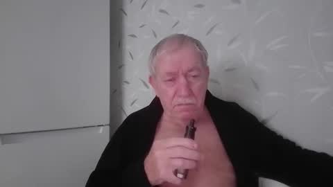 Snapshot of hardon4u123456789 chatting on 11.11.25 hardon4u123456789 online show from 11.11.25