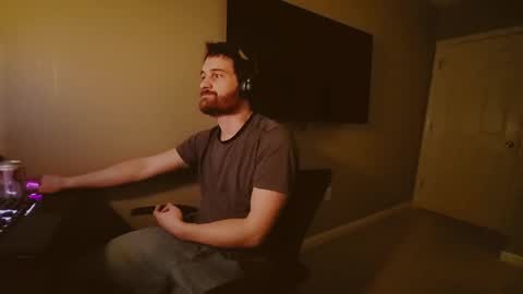Tom online show from 01.01.25