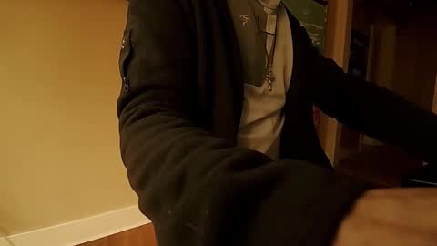 Tom online show from 10.18.25