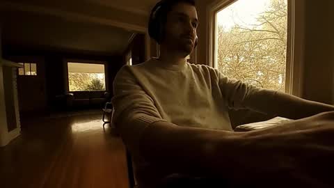 Tom online show from 11.05.25