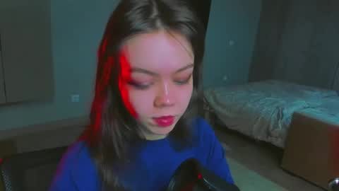 Snapshot of haribo_asmr chatting on 02.01.25 Miss Hari online show from 02.01.25