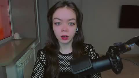 Snapshot of haribo_asmr chatting on 02.20.25 Miss Hari online show from 02.20.25