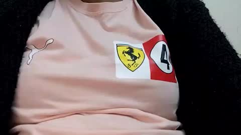 Snapshot of harleensexy26 chatting on 03.05.25 Sweety online show from 03.05.25