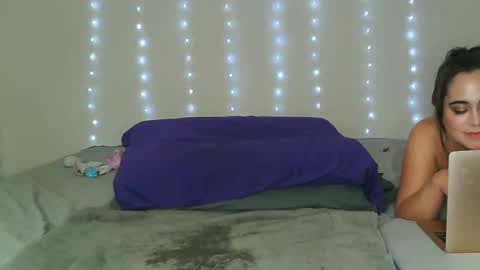 Snapshot of harleet chatting on 01.14.25 Harlee online show from 01.14.25