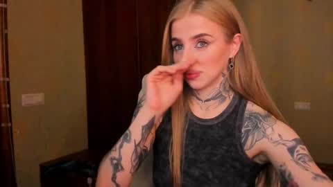 Julia online show from 11.08.25