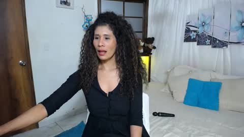 harley_quinns1 online show from 01.21.25