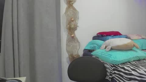 Snapshot of harleynapier chatting on 11.20.25 Natii online show from 11.20.25