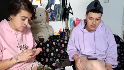 Snapshot of harly_jocker chatting on 12.20.24 online show from 12.20.24