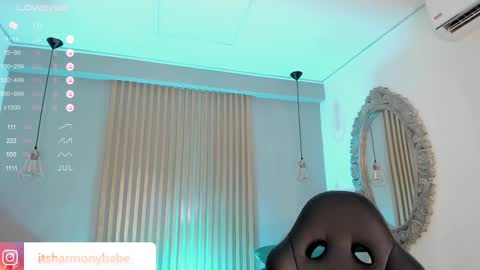 Snapshot of harmonybabe_ chatting on 03.10.25 Harmony online show from 03.10.25