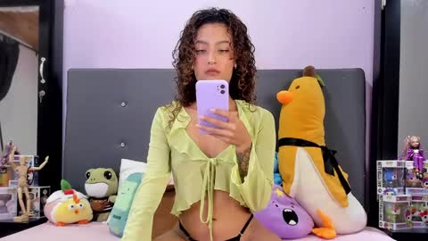 Harmony Hill online show from 03.08.25