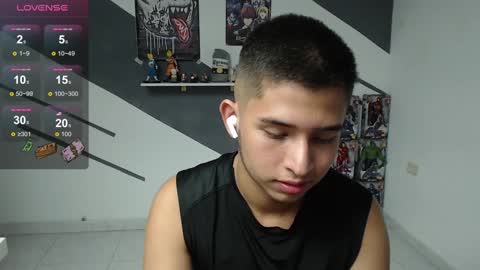 Snapshot of harold_18_ chatting on 12.12.24 harold_18_ online show from 12.12.24