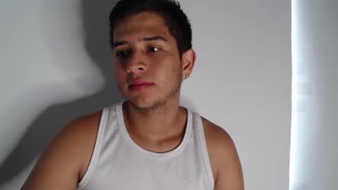 Snapshot of harold_18_ chatting on 11.05.25 harold_18_ online show from 11.05.25