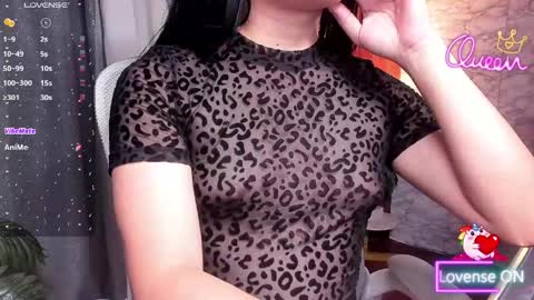 Snapshot of harper_wright chatting on 04.12.26 Geneva online show from 04.12.26