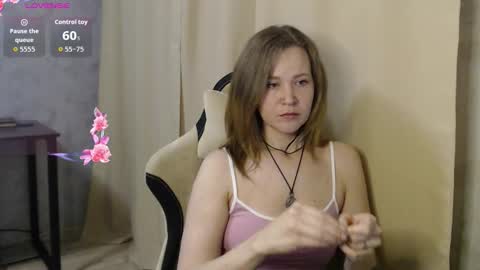 Snapshot of harpersweety chatting on 10.07.25 Harper online show from 10.07.25