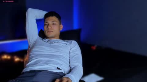  ... online show from 03.06.25