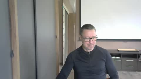 HarrySnake online show from 10.15.25