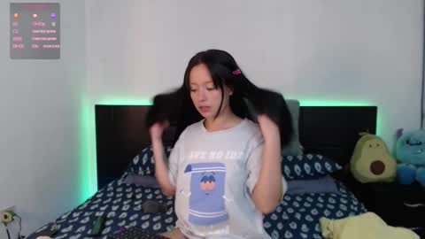 Snapshot of haru_420 chatting on 09.09.25 Sofia Damin online show from 09.09.25