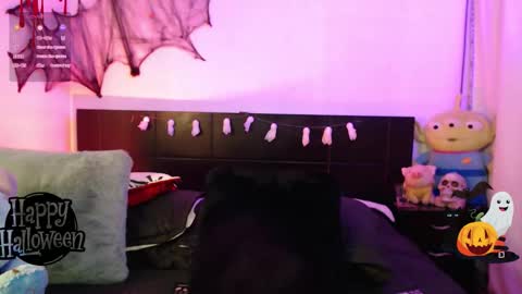 Snapshot of haru_420 chatting on 10.24.25 Sofia Damin online show from 10.24.25