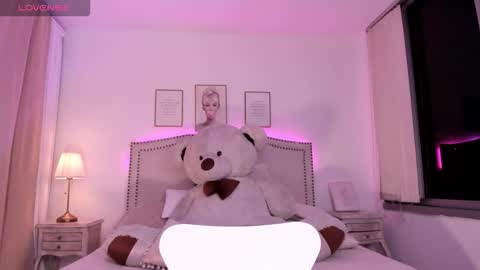 haru online show from 11.19.25