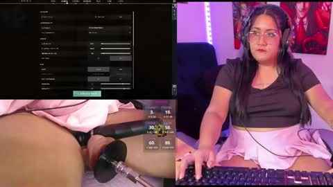 Snapshot of haruu2 chatting on 09.26.25 karen online show from 09.26.25