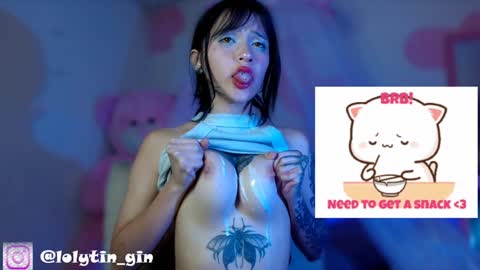 Im Emily and I could be the love of your life    online show from 02.05.25