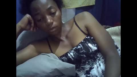 Snapshot of harysette chatting on 02.25.26 harysette online show from 02.25.26