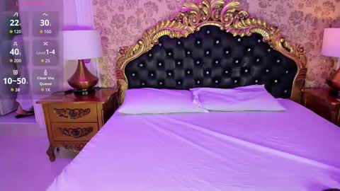 Snapshot of hatsajones chatting on 10.19.25 hatsajones online show from 10.19.25