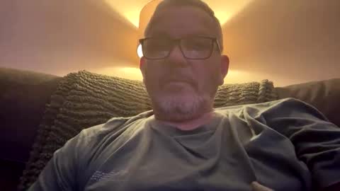 hawks2113 online show from 04.04.26