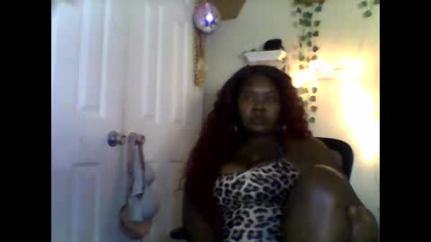 Snapshot of hawtchoc37 chatting on 10.14.25 hawtchoc37 online show from 10.14.25