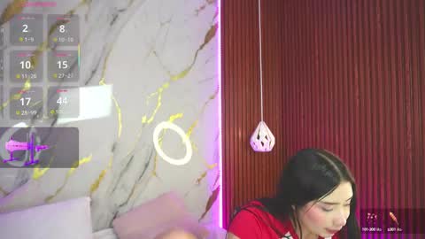 Snapshot of hay1_ chatting on 03.04.25 haylie See you tonight at 8pm Colombia time online show from 03.04.25