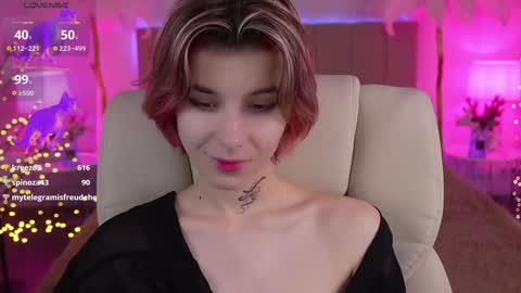 haylaamber online show from 12.13.24