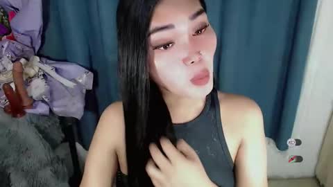 Snapshot of haylee_slut chatting on 05.17.26 haylee online show from 05.17.26