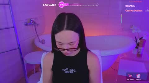 Hayle online show from 11.27.25